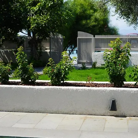 Icon Sovalye Island Szálloda *