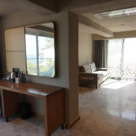 Szálloda Icon Sovalye Island