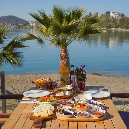 Icon Sovalye Island Hotell