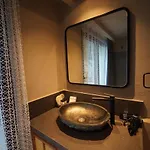 Hotel Icon Sovalye Island